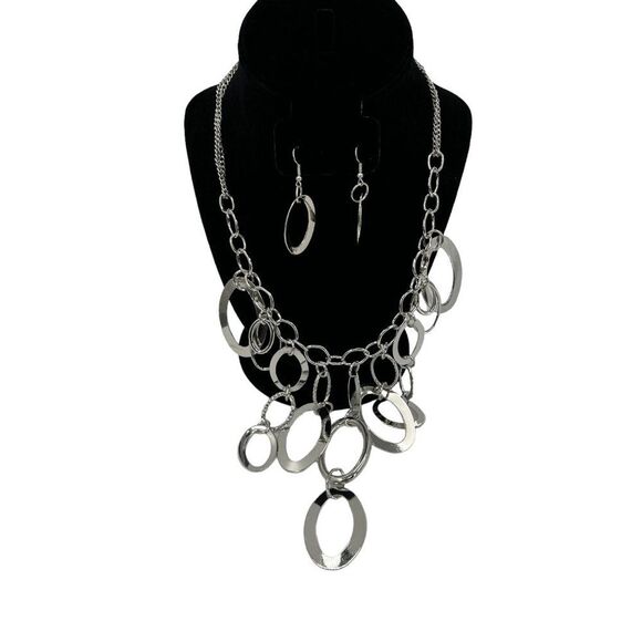 Silver Bubble Oval Cascade Necklace and Earring Set - Picture 5 of 14